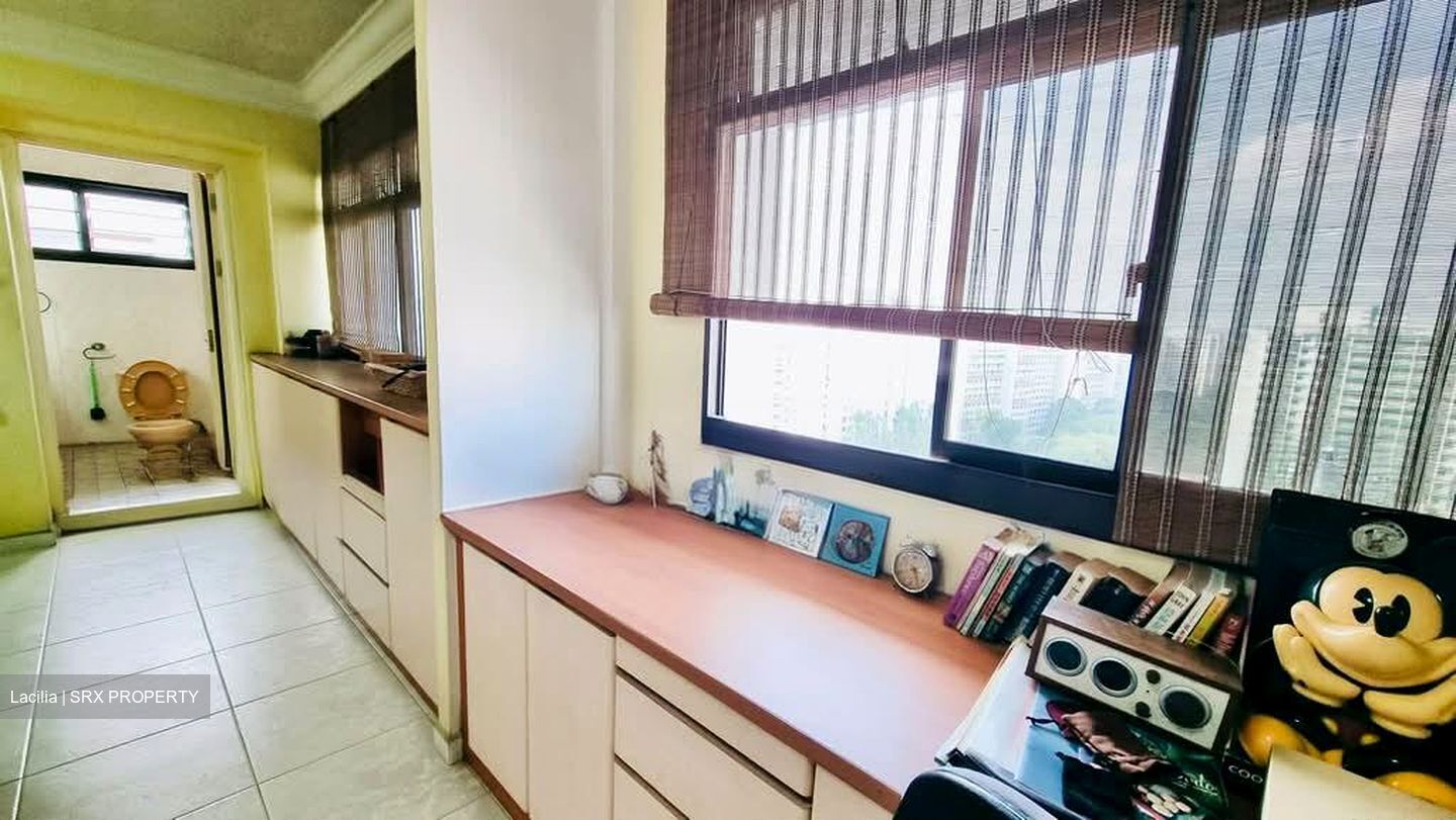 Blk 641 Jurong West Street 61 (Jurong West), HDB 5 Rooms #593221131